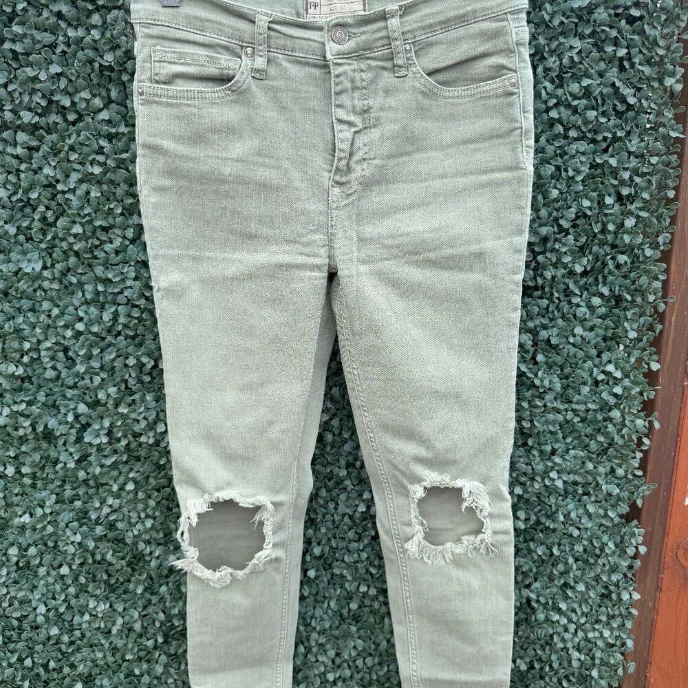 Free People Distressed Skinny Jeans